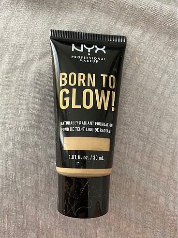 Nyx Born To Glow Fondoten