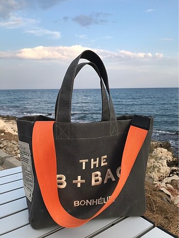 The bag çanta