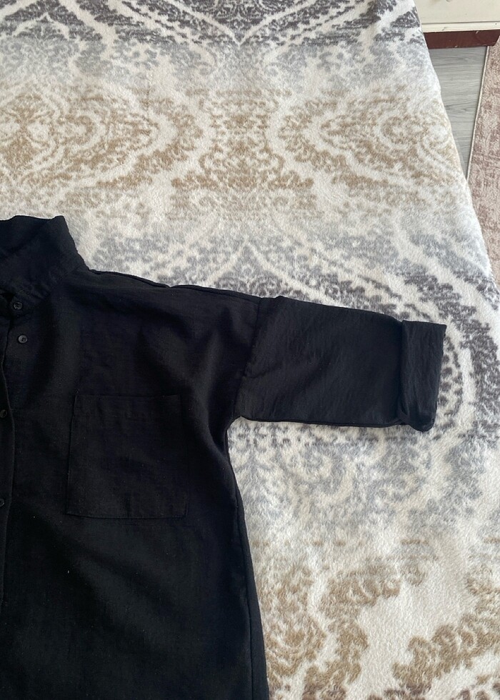 Siyah gömlek - Görsel 2