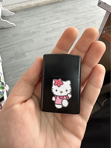  Beden Hello kitty Zippo çakmak 