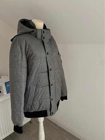 NAUTICA Mont