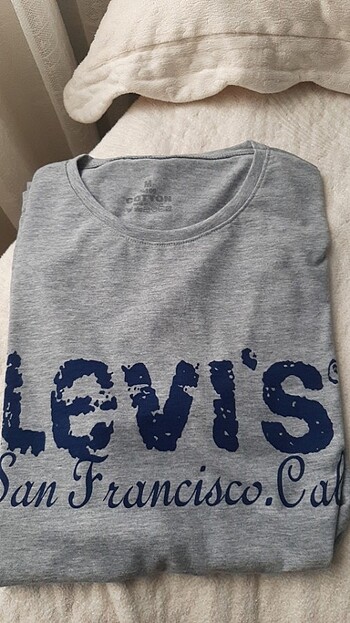 Levis Tişört