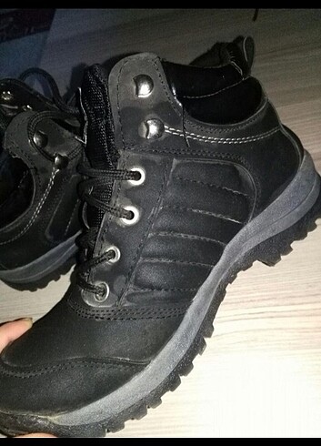 39 Beden siyah Renk Bottt