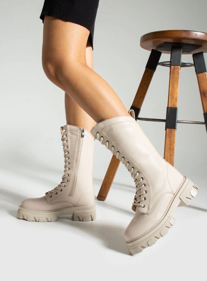 Bej Kadın postal  Bot - Görsel 3