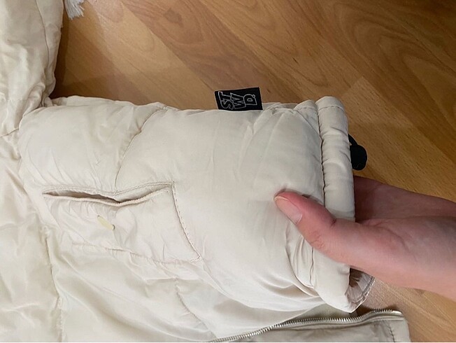 m Beden Pull&bear şişme mont