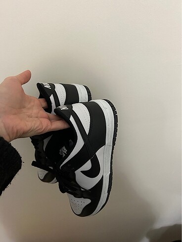 39 Beden siyah Renk Nike ayakkabı