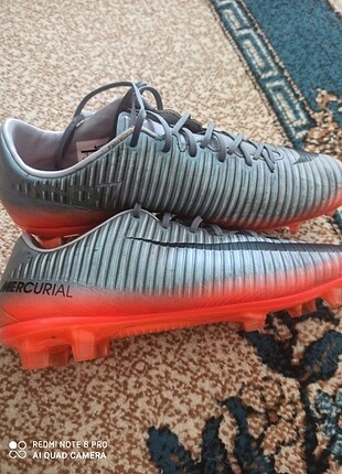 40 Beden Nike mercurial krampon