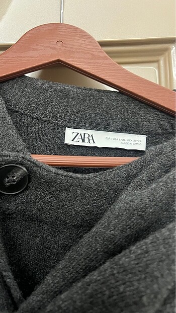 Zara atkılı hırka