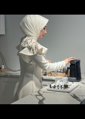 Laidee Couture modelinde abiye
