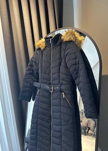 Kadın lacivert Uzun Kürklü Kemerli Kış Montu - Görsel 2