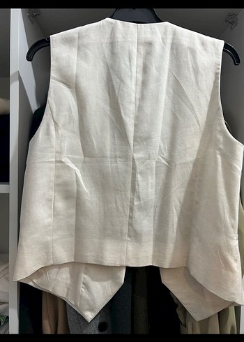 Zara Beyaz Keten Düğmeli Kadın Yelek