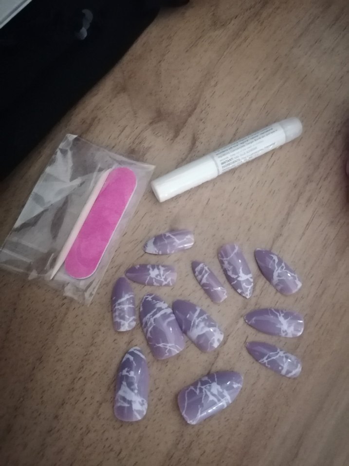 Mor Desenli Takma Tırnak Seti - Görsel 2