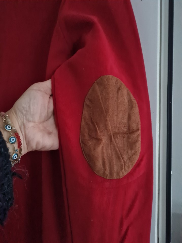 Düğmeli Gri Yaka Kırmızı Erkek Sweatshirt - Görsel 4