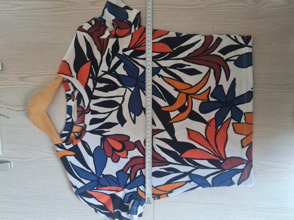 Çiçek Desenli Kısa Kollu Kadın Bluz - Görsel 5