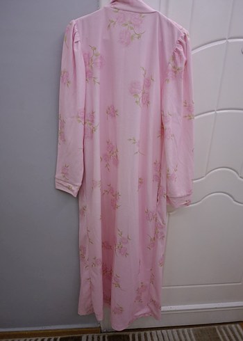 Pembe Çiçekli Uzun Kollu Kadın sabahlik - Görsel 4