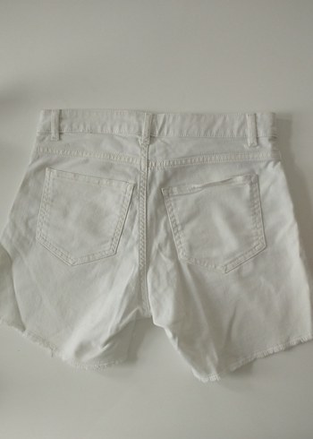 32 Beden Beyaz Kadın Mini Denim Şort