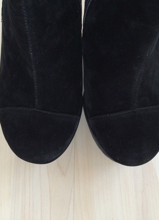 Markasız Ürün 37 numara süet püsküllü bootie