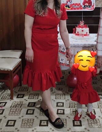 Anneli kızlı elbise