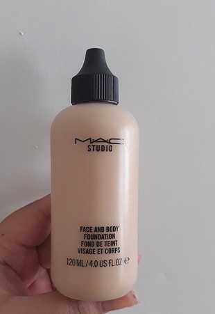 mac face and body fondoten 