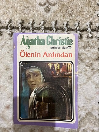 ÖLENİN ARDINDAN...AGATHA CHRİSTİE