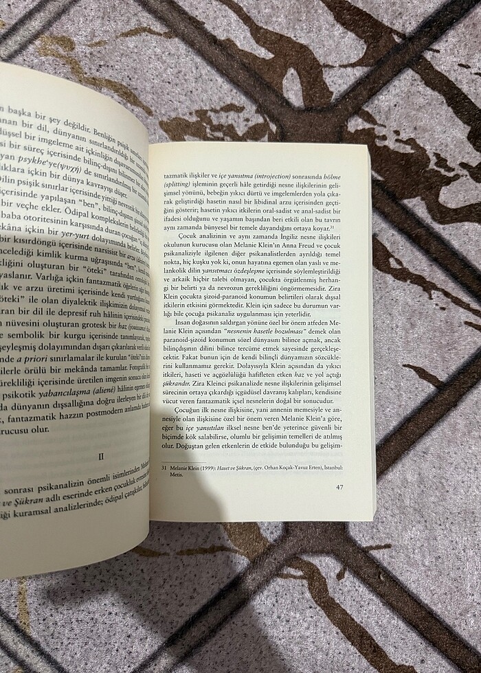 UNUTMA ZAMANI YAZI,BELLEK VE ELEŞTİRİ-AHMET BOZKURT - Görsel 3