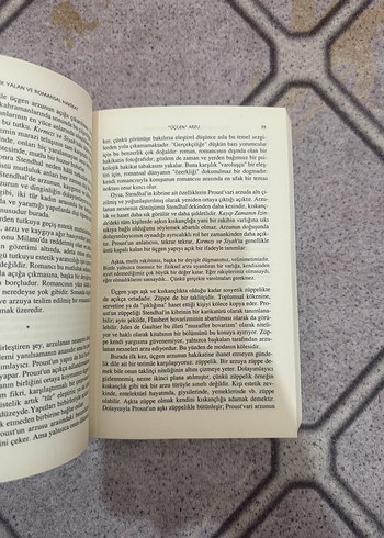 ROMANTİK YALAN VE ROMANSAL HAKİKAT-RENE GİRARD - Görsel 3