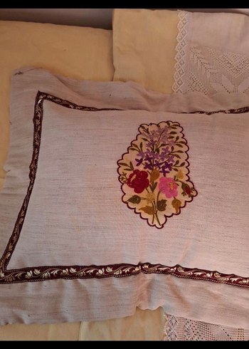 İşlemeli Açık Bordo Yatak Örtüsü - Görsel 13