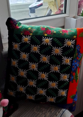 Renkli Nakışlı Bohem Dekoratif Yastık - Görsel 3