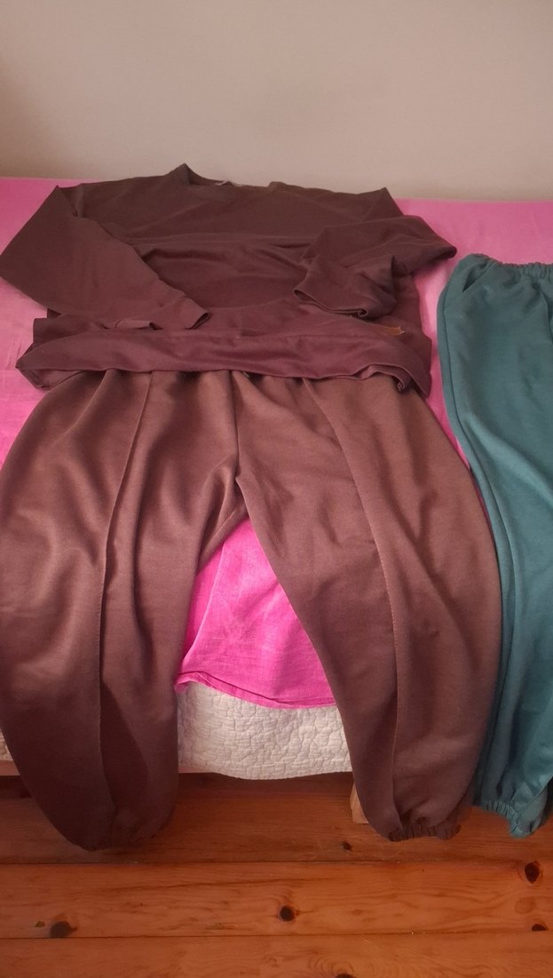 Bol Kesim 2adeEşofman 1adet Takım 3 adet - Görsel 3