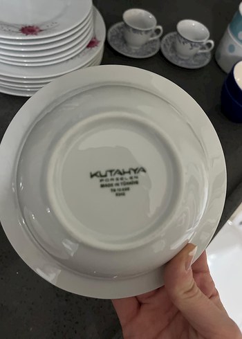 Beyaz Yuvarlak Yemek Kabı - Görsel 2