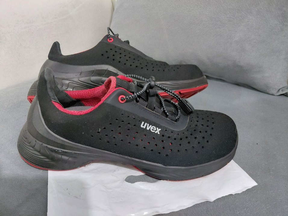 Uvex Siyah Renkli Spor Ayakkabı Velcro - Görsel 3