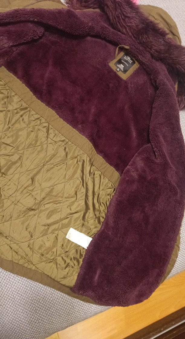 yeşil Kürklü Kadın Mont - Görsel 4