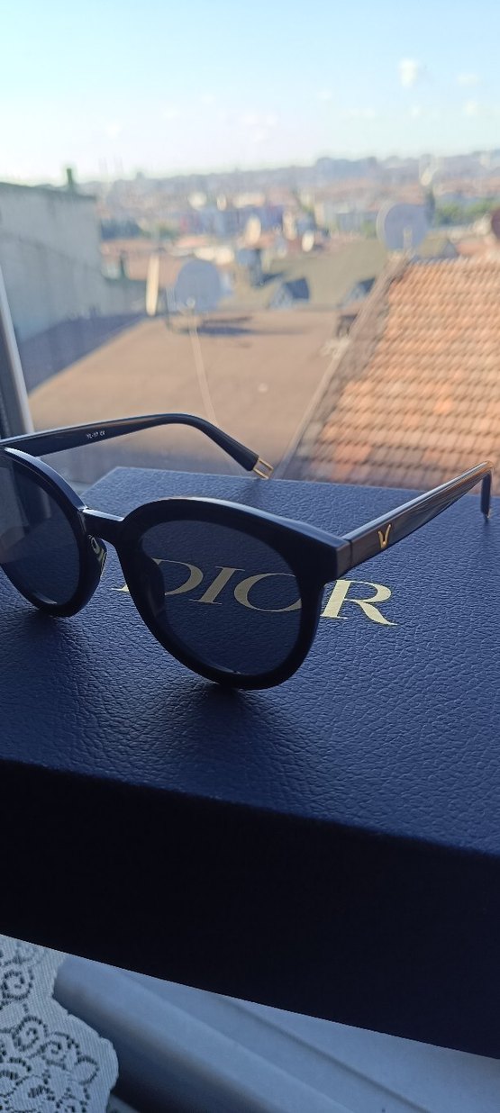 Gentle Monster Mamars 1 Siyah Kadın Güneş Gözlüğü - Görsel 3