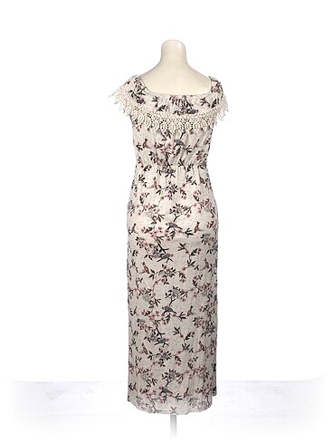 s Beden PreLoved Uzun Elbise %70 İndirimli.