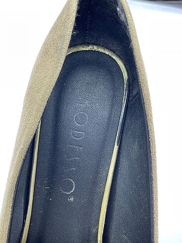 36 Beden çeşitli Renk PreLoved Stiletto %70 İndirimli.