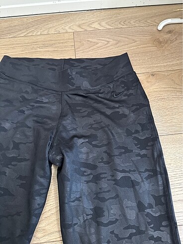 Nike Nike Tayt