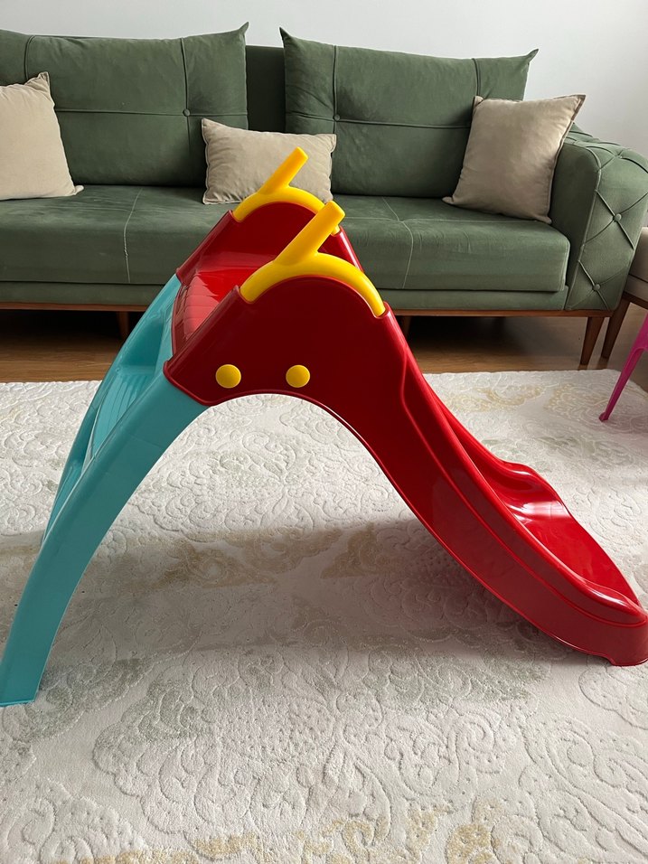 Renkli Kırmızı Çocuk Kaydırağı - Görsel 4