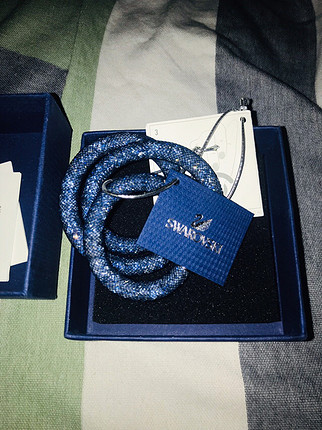 swarovski Beliklik ve kolye 