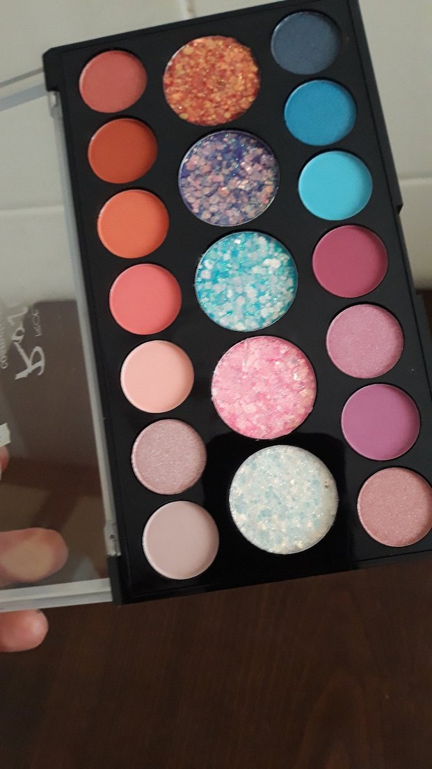 Canlı Renkli Çoklu Göz Farı Paleti - Görsel 2