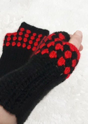 Kırmızı-Siyah Örgü Kadın Eldiven - Görsel 2