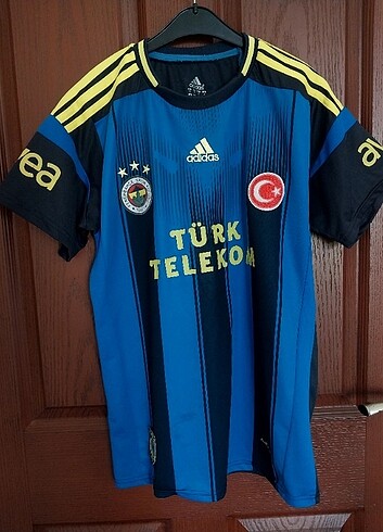 Adidas fenerbahce forması 