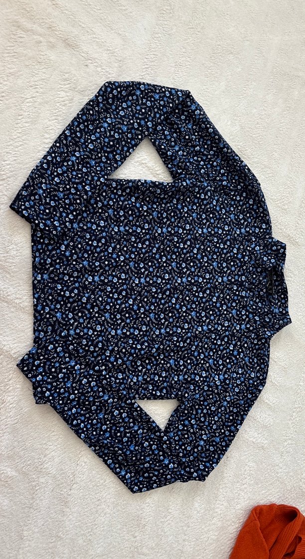 Lacivert çiçekli Balıkçı Yaka crop Bluz - Görsel 2