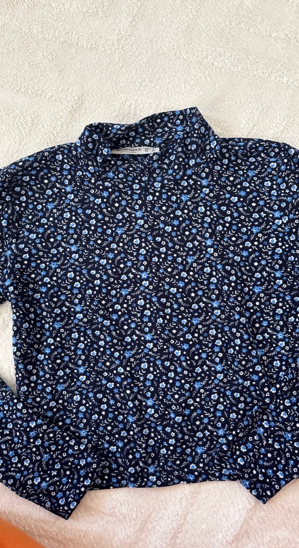 Lacivert çiçekli Balıkçı Yaka crop Bluz - Görsel 4
