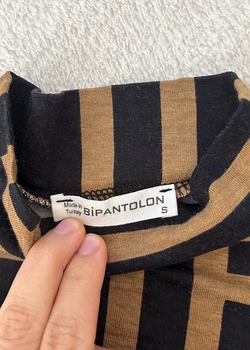 Kadın Kahverengi Desenli Balıkçı Yaka Triko Bluz - Görsel 4