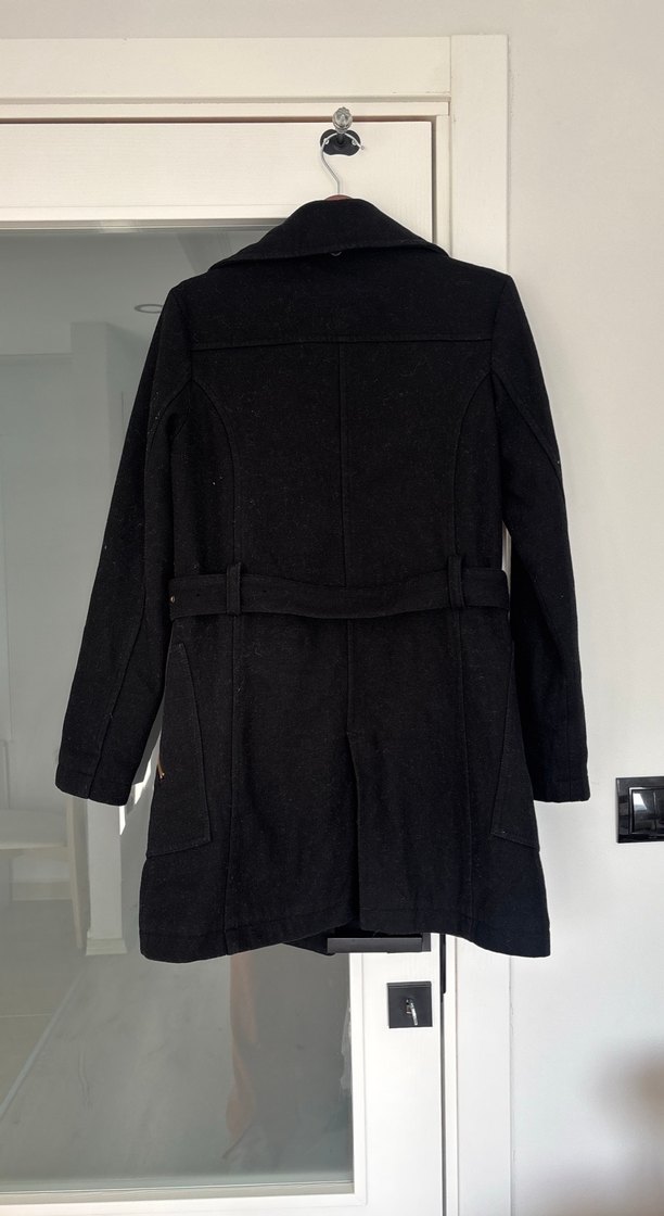 Siyah Fermuarlı Kemerli Kaban - Görsel 4