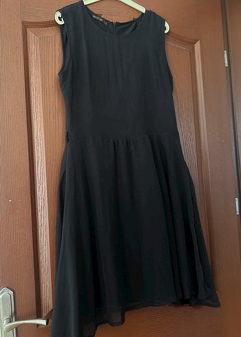 Siyah tüllü Kolsuz Elbise - Görsel 5