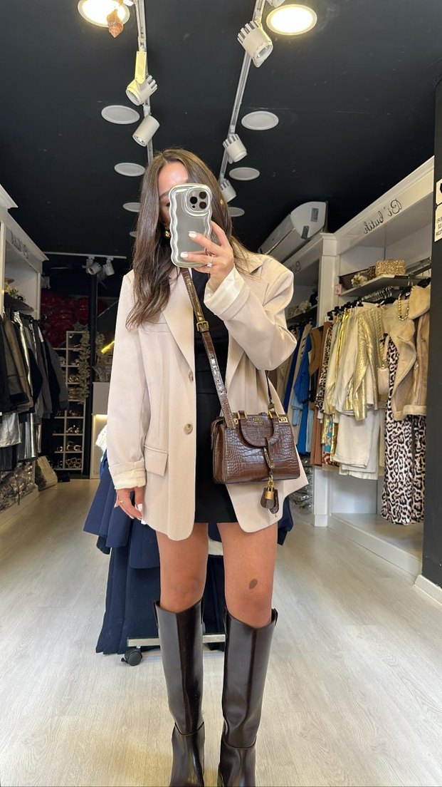 Taş Vatkalı Çift Düğmeli Ceket - Görsel 2