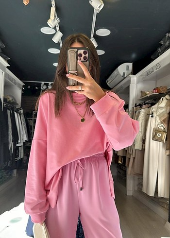 Pembe Yan Yırtmaç Detaylı Basic Sweat - Görsel 4