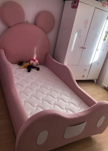 Pembe Bebek Yatağı