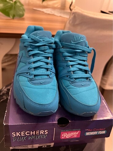 Nike kadın spor ayakkabı